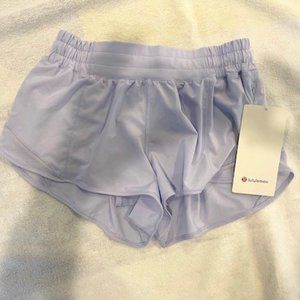 Lululemon Hotty Hot LR Shorts size 6